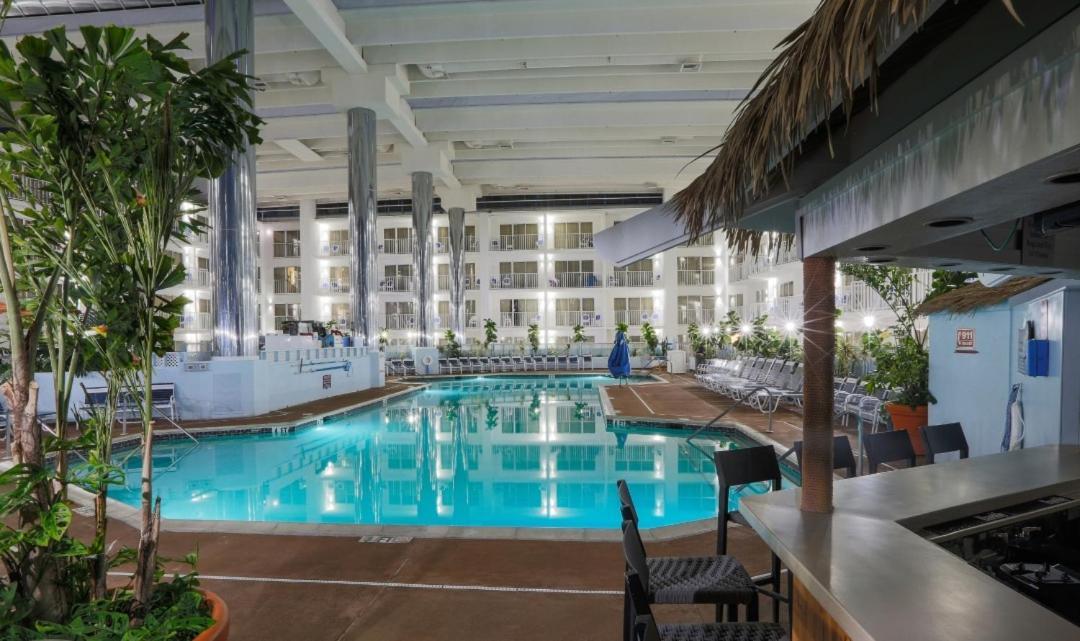 Princess Royale Oceanfront Resort Όσεαν Σίτι Εξωτερικό φωτογραφία